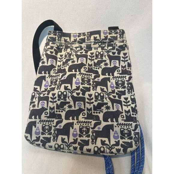 Kavu Rope Bag With Animal Print Design & Adjustable Strap 11" x 9" Imperfect - Picture 4 of 5